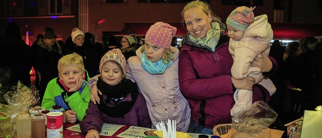 Von Klein bis Gro: Besucher der Before-Christmas-Party in Ettenheim   | Foto: Sandra Decoux-Kone