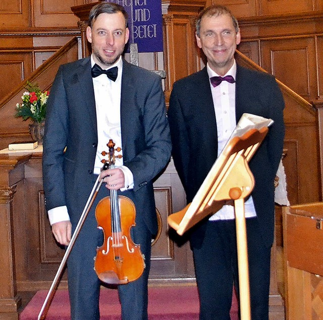 Viel Zuspruch fr ihr gelungenes Adven...chlageter und Pianist Michael Donkel.   | Foto: Paul Berger