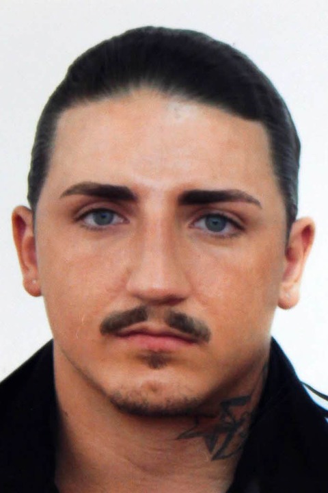 Die Polizei sucht den dringend Tatverdchtigen Skelcim Kastrati.  | Foto: Polizei Tuttlingen
