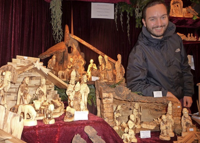 Kleine Nuancen an den Figuren zeigten ... Freiburger Weihnachtsmarkt anbietet.   | Foto: Fotos: tja