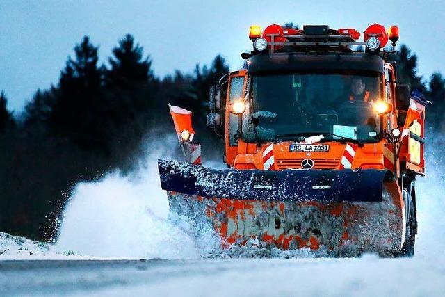 Schnee sorgt im Landkreis Lrrach fr Verkehrsbehinderungen