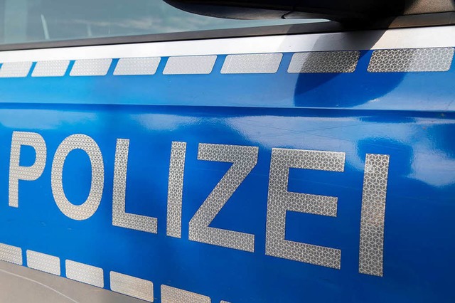 Die Polizei sucht Zeugen des ersten Vo...in der Hans-Bunte Strae (Symbolbild).  | Foto: Daniel Fleig