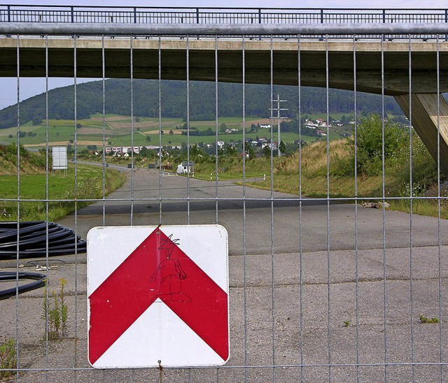 Durchgngig von Weil bis Lauchringen s...limme Nadelhre noch nicht beseitigt.   | Foto: Huber