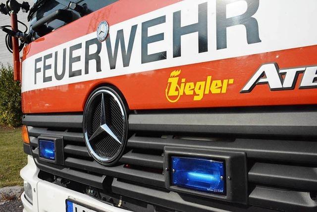 Undichter Gefahrgutcontainer hlt Weiler Feuerwehr auf Trab