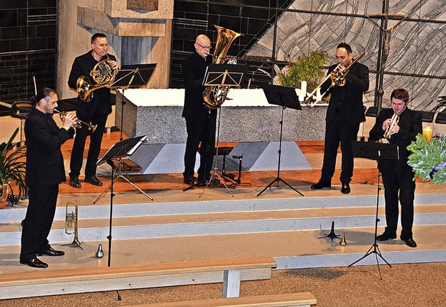 Das Blserquintett  in der Jakobus-Kirche Todtnauberg   | Foto: Jger