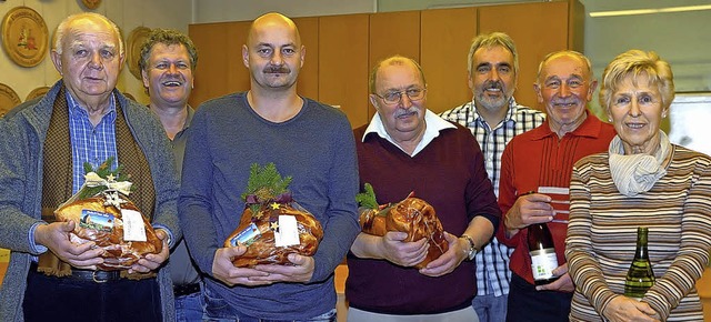 Die Gewinner des Cego-Turniers wurden ...Gabriel Weber (3. von rechts) geehrt.   | Foto: J. Schweizer