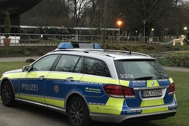 Sexualdelikt: Drei Mnner attackieren 16-Jhrige im Kurpark