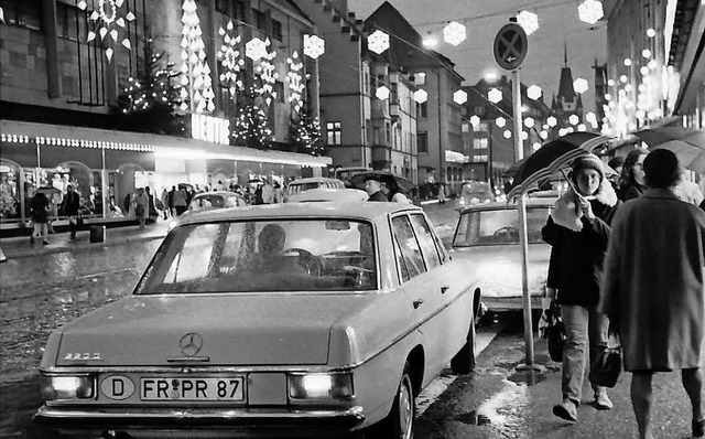 1972 rollte der Autoverkehr durch die City.   | Foto: staatsarchiv/Willy pragher