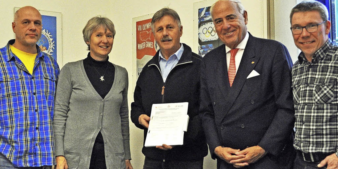 Ein Treffen, das sich aller Voraussich...) bei der Abgabe des Zuschussantrags.   | Foto: Seger
