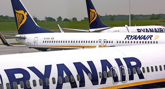 In Deutschland sollen Ryanair-Maschinen einige Stunden am Boden bleiben.  | Foto: dpa