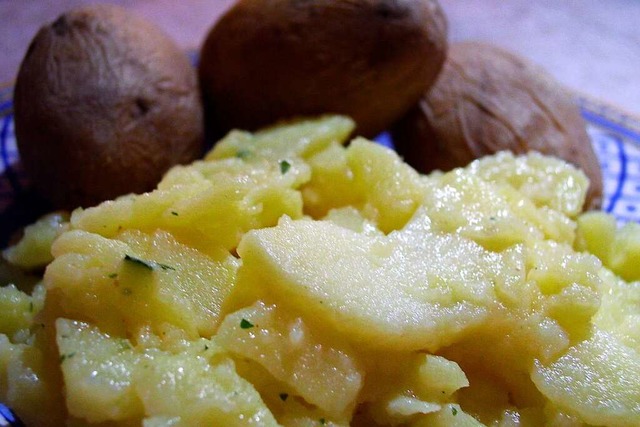 Wenn ein Kartoffelsalat ein schmatzend...h macht, ist man auf einem guten Weg.   | Foto: Alexander Huber