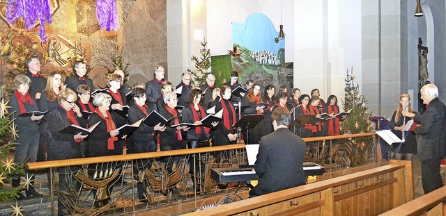 Einstimmung auf Weihnachten: die Snge...konzert in der Todtnauer Pfarrkirche.   | Foto: Berger