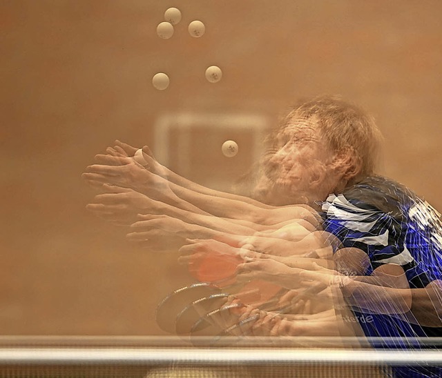 Trickreiche Angaben sind die halbe Mie...chnellen Rckschlagsport Tischtennis.   | Foto: Patrick Seeger
