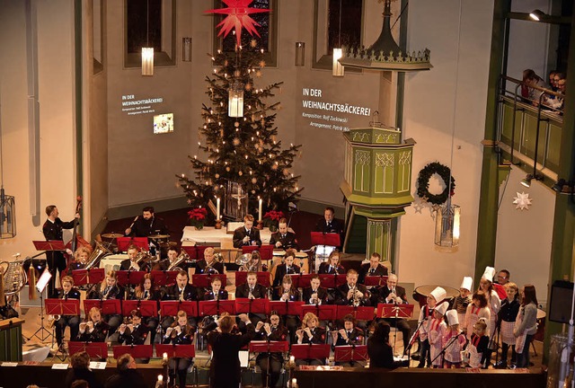 Fulminant, besinnlich und teilweise fr...Konzert in der Kirche von Kndringen.   | Foto: Dieter ERggelet
