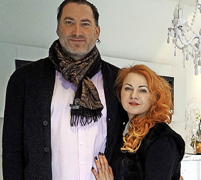 Carsten und Alevtyna Meyer in ihrem neuen Kosmetikstudio KA1 Exklusiv   | Foto: Silke Hartenstein