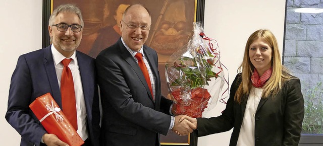 Abschied und Neuanfang: Sparkassenchef...achfolger ist Dieter Kpfler (links).   | Foto: Juliane Khnemund
