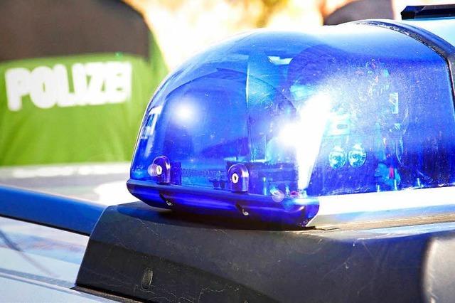Polizisten nach Massenschlgerei in Breisach mit Steinen beworfen
