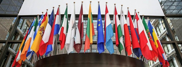 Noch hat die Europische Union 28 Mitg...n halbes Jahr die Ratsprsidentschaft.  | Foto: dpa