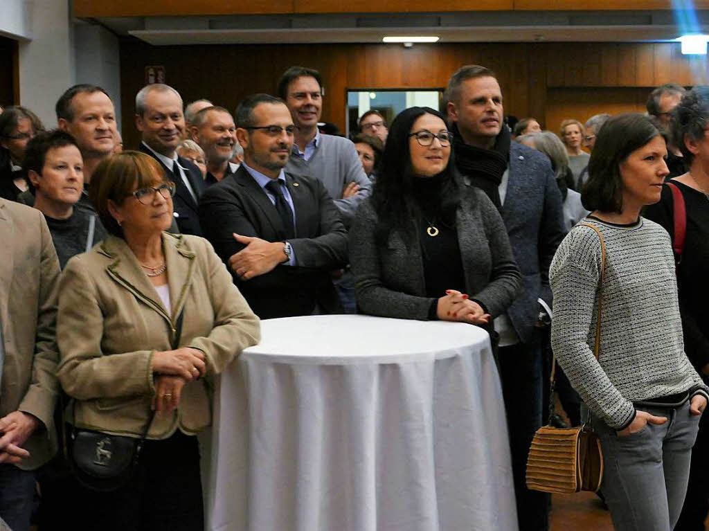 Gut gelaunt begrten die Brgerinnen und Brger der Gemeinde Kirchzarten im Kurhaus das neue Jahr.