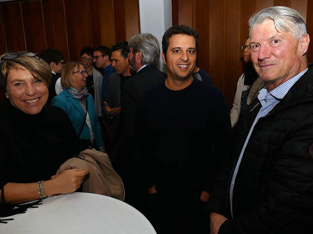 Gut gelaunt begrten die Brgerinnen und Brger der Gemeinde Kirchzarten im Kurhaus das neue Jahr.