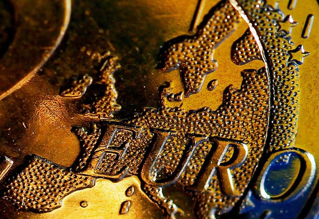 In der Eurozone geht es wirtschaftlich...Euro im Verhltnis zum Dollar teurer.   | Foto: DPA