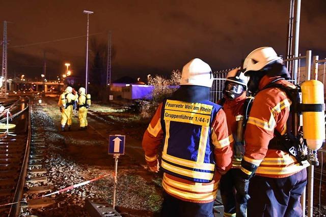 Nach Gefahrgutunfall in Weil: Zugverkehr auf der Rheintalstrecke rollt wieder