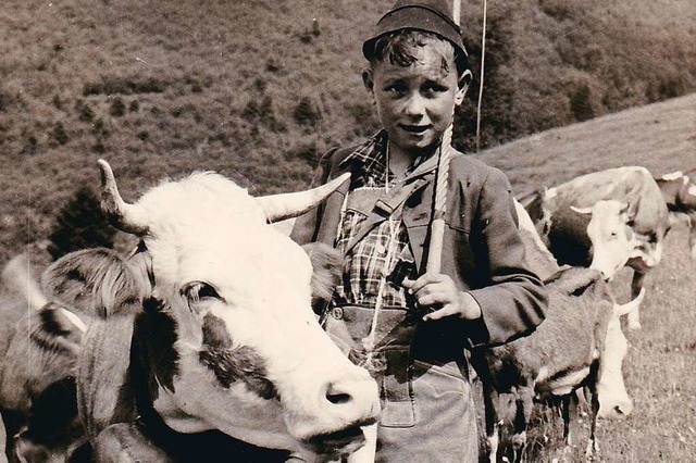 Fridolin Ehrenbieth (um 1950), einer der letzten Hirtenbuben im Mnstertal  | Foto: Siegfried Pfefferle