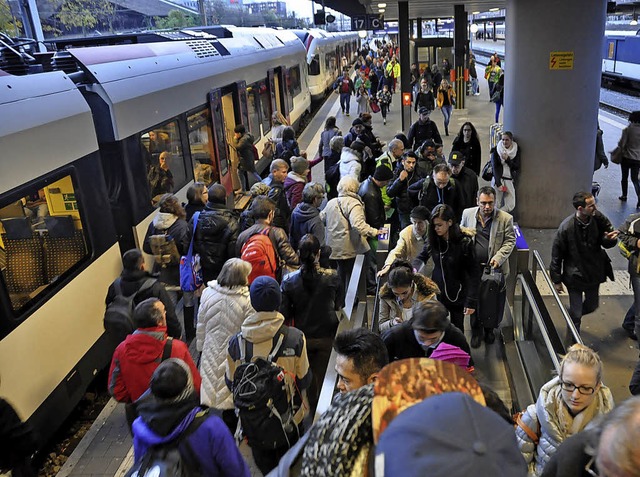 Die Regio-S-Bahn wird bislang hauptschlich von Berufspendlern genutzt.   | Foto: Gramespacher