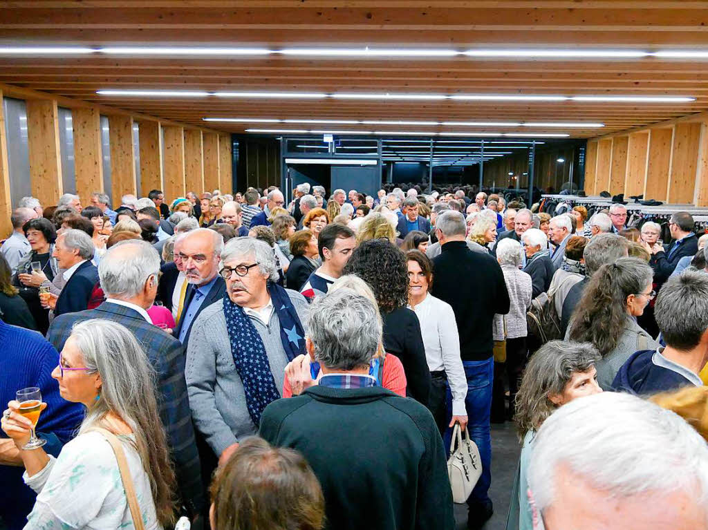 Musikalisch perfekter Jahresauftakt in Staufen: Mit dem schwedischen Quintett The Real Group prsentierte sich in der ausverkauften Belchenhalle eines der weltweit fhrenden A-capella-Ensembles mit einem umjubelten Auftritt.