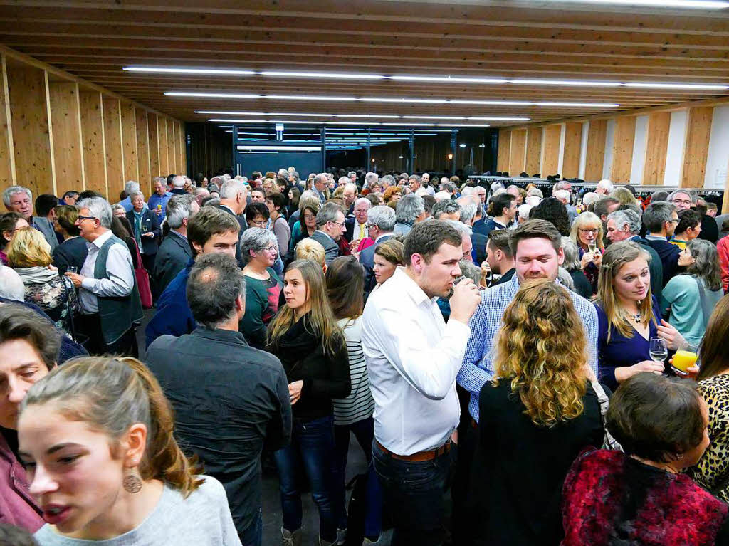 Musikalisch perfekter Jahresauftakt in Staufen: Mit dem schwedischen Quintett The Real Group prsentierte sich in der ausverkauften Belchenhalle eines der weltweit fhrenden A-capella-Ensembles mit einem umjubelten Auftritt.