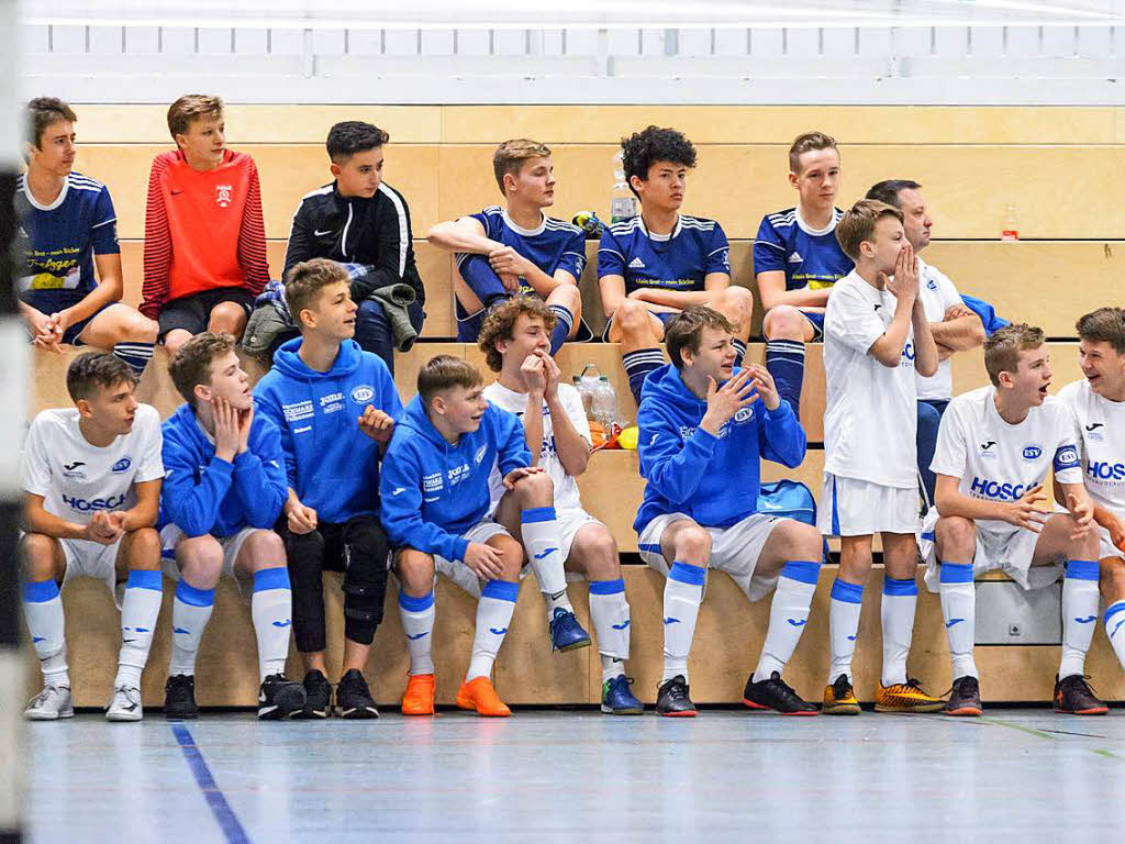 Drei Tage lang spielten die Jugendteams beim Hallenmasters des SV Schopfheim. Clubs von Weil ber Lrrach, das Wiesental und bis in den Klettgau waren vertreten.