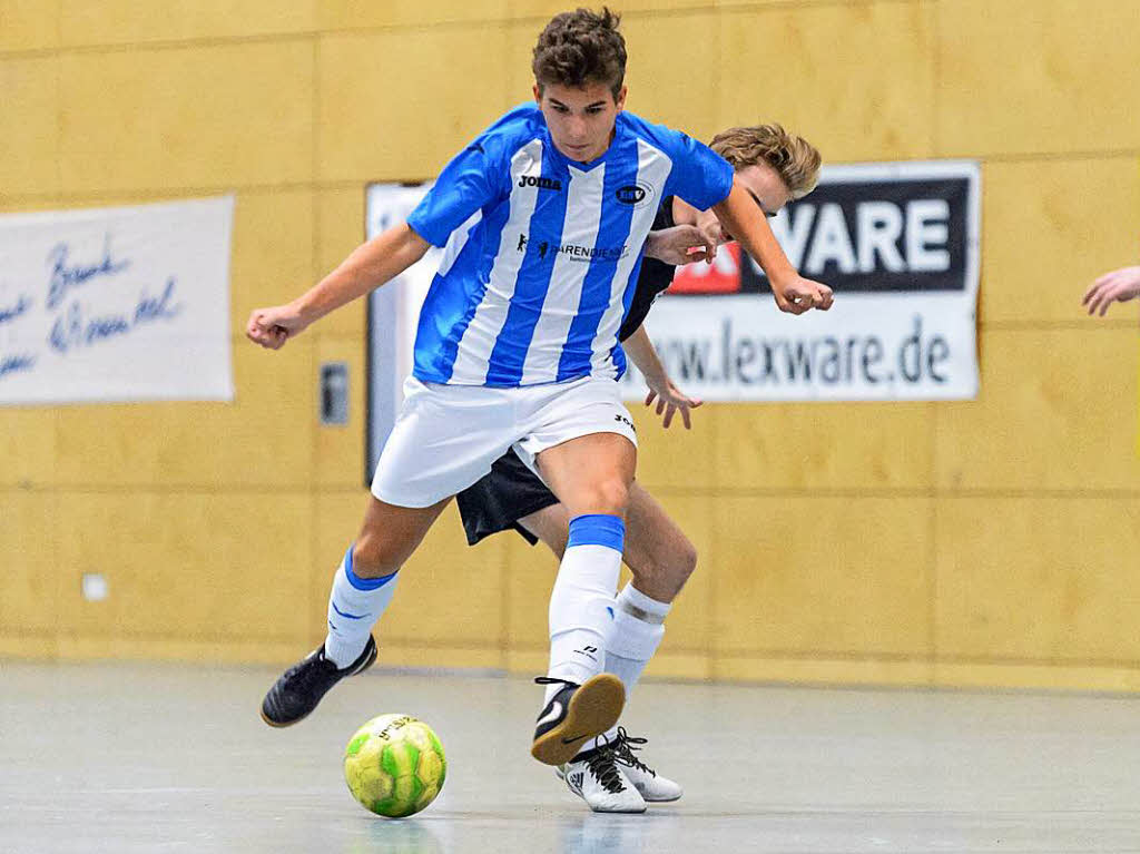 Drei Tage lang spielten die Jugendteams beim Hallenmasters des SV Schopfheim. Clubs von Weil ber Lrrach, das Wiesental und bis in den Klettgau waren vertreten.