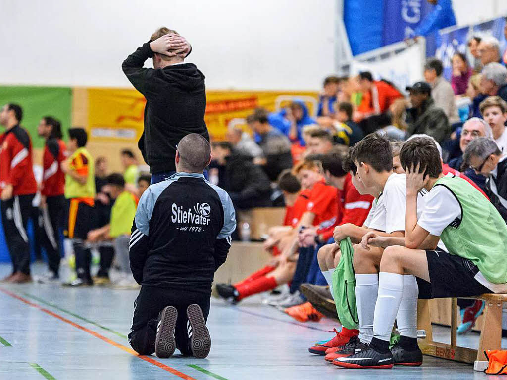 Drei Tage lang spielten die Jugendteams beim Hallenmasters des SV Schopfheim. Clubs von Weil ber Lrrach, das Wiesental und bis in den Klettgau waren vertreten.