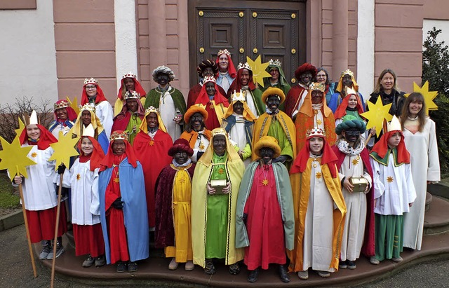 Die Sternsinger in Grafenhausen wurden...n Jeremia Kraus (rechts) ausgesendet.   | Foto: Rest