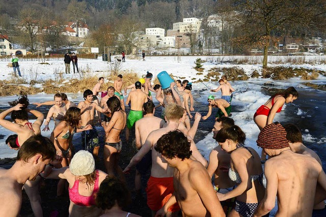 Das Dreisam-Anbaden findet dieses Jahr nicht statt.  | Foto: Ingo Schneider