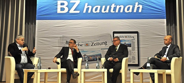 BZ hautnah Podiumsdiskussion mit Bad Bellinger Brgermeisterkandidaten  | Foto: Jutta Schtz