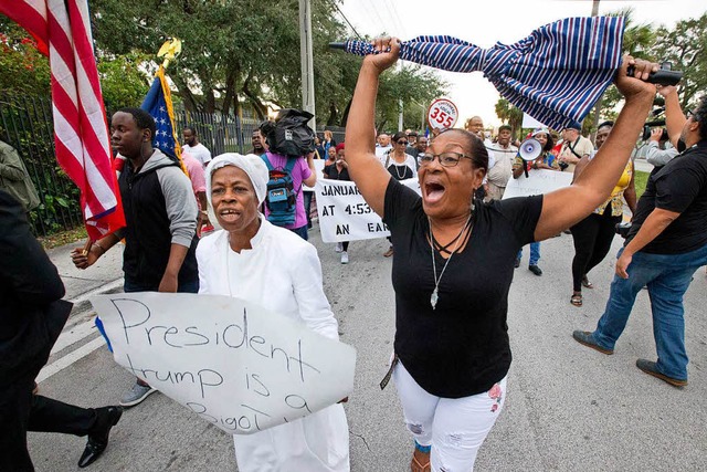 Die in Haiti geborenen US-Brgerinnen ...ie usserungen von US-Prsident Trump.  | Foto: dpa