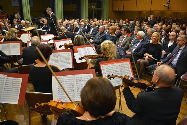 Die Orchestergesellschaft Weil und ihr...eigten sich  in besonderer Spiellaune.  | Foto: Hannes Lauber