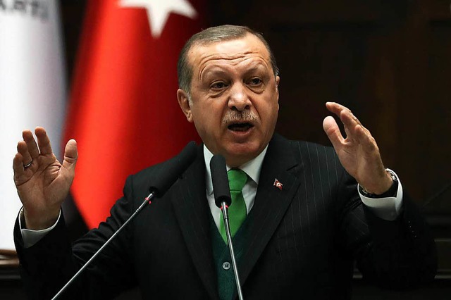 Erdogan zieht auch die Nato in den Streit.  | Foto: AFP