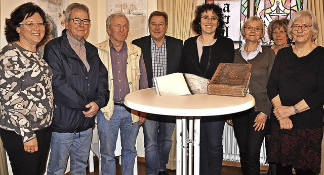 Von links: Petra Maier, Hans-Georg May...r, Irmgard Bchin-Wilhelm (von links).  | Foto: Jutta Schtz