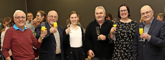 Anstoßen auf ein gutes neues Jahr: (v...ellvertreter des Oberbürgermeisters | Foto: Reiner Beschorner Anstoßen auf ein gutes neues Jahr: (v...ellvertreter des Oberbürgermeisters | Foto: Reiner Beschorner