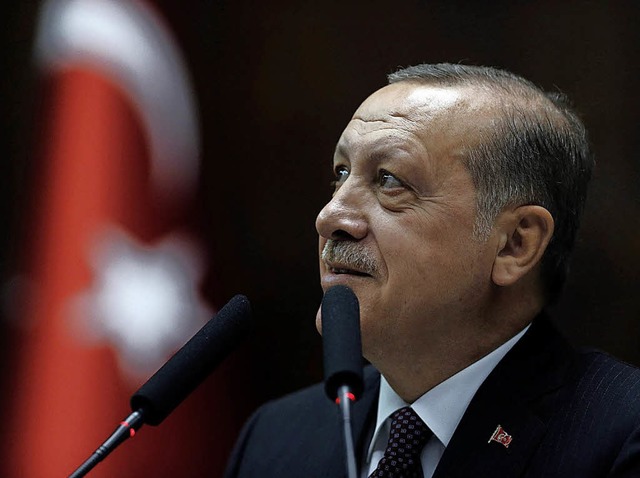 Hat er sich mit Moskau abgestimmt? Prsident Erdogan.  | Foto:  dpa
