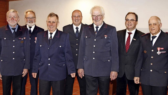 Fr bis zu 70 Jahren Mitgliedschaft in...hfer und Herbert Himmelsbach geehrt.   | Foto: Heidi Fssel