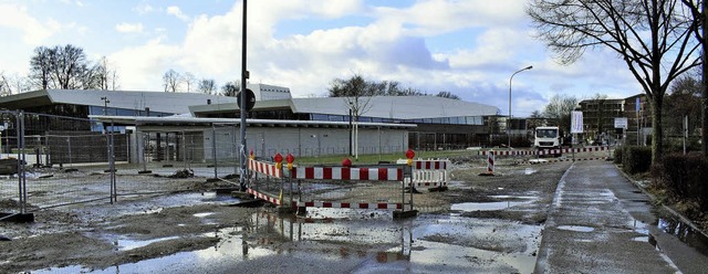 Derzeit noch eine Baustelle: die Stege...n die Bauarbeiten abgeschlossen sein.   | Foto: Julia trauden