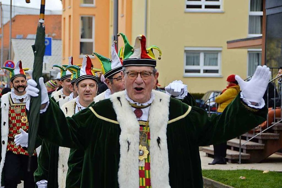 Tausende Hästräger und Tausende Zuschauer beim großen Umzug in Gengenbach (Foto: hrö) Tausende Hästräger und Tausende Zuschauer beim großen Umzug in Gengenbach (Foto: hrö)