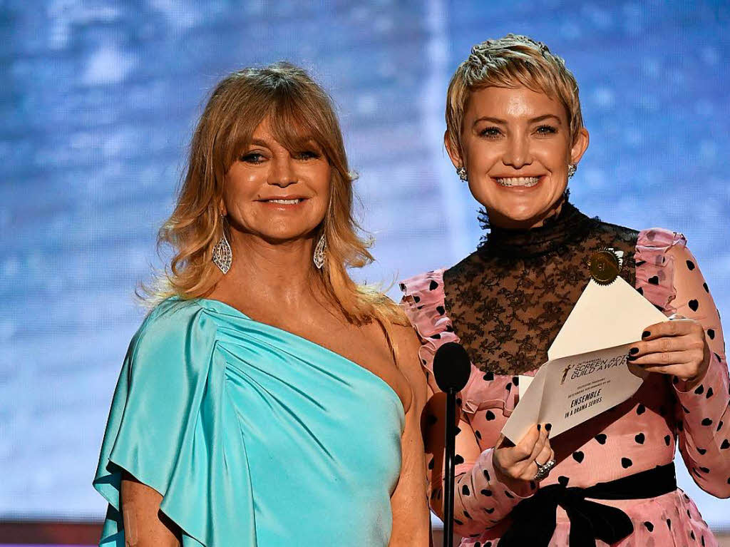 Die Schauspielerinnen  Goldie Hawn (links) und Kate Hudson