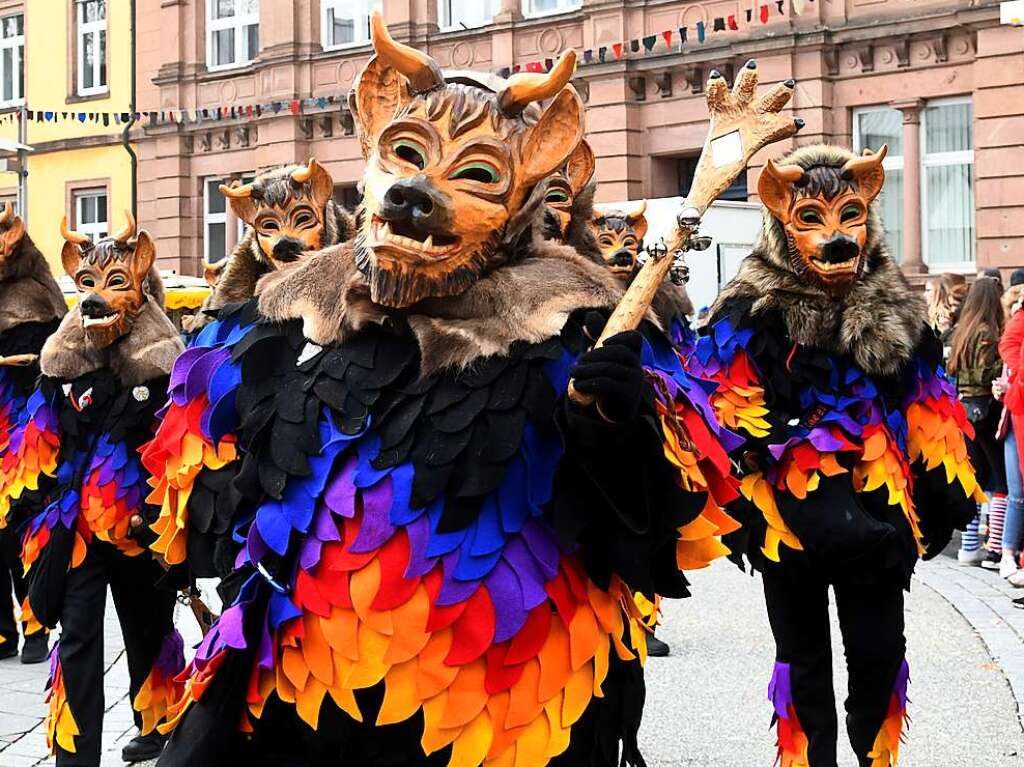 139 Narrengruppen nahmen beim Lahrer Fasnetsumzug am Sonntag teil.