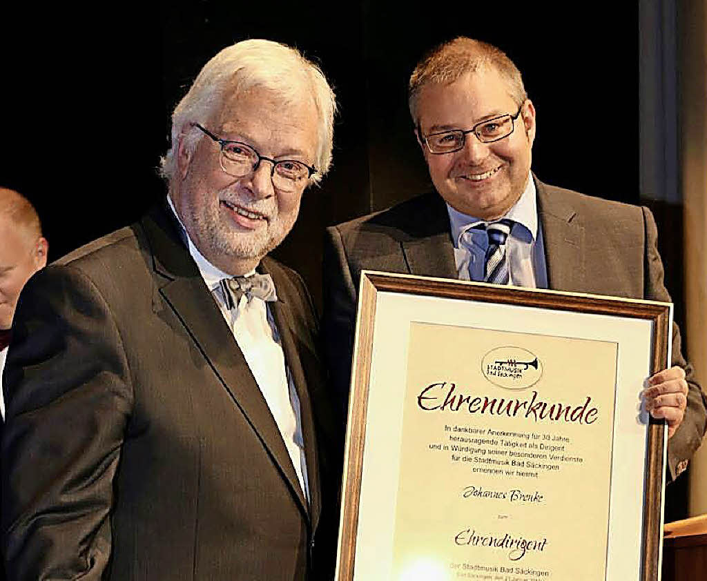 Johannes Brenke wird zum Ehrendirigenten ernannt Bad Säckingen