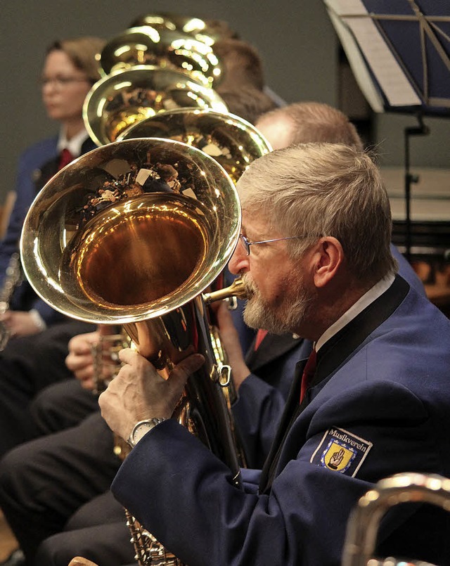 Der Musikverein Eisenbach begeisterte ...&#8220; lautete das Thema des Abends.   | Foto: Gert Brichta