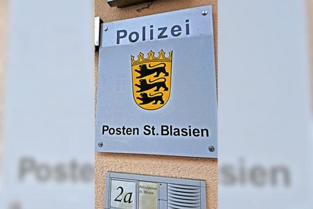 Drei Jahrzehnte Gesicht der Polizei